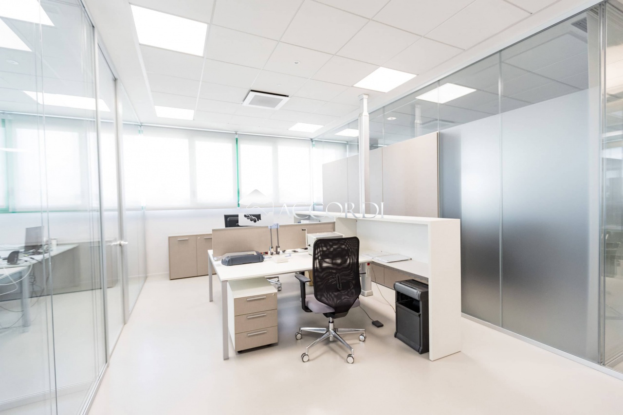 Ufficio in affitto a Castelfranco Veneto
