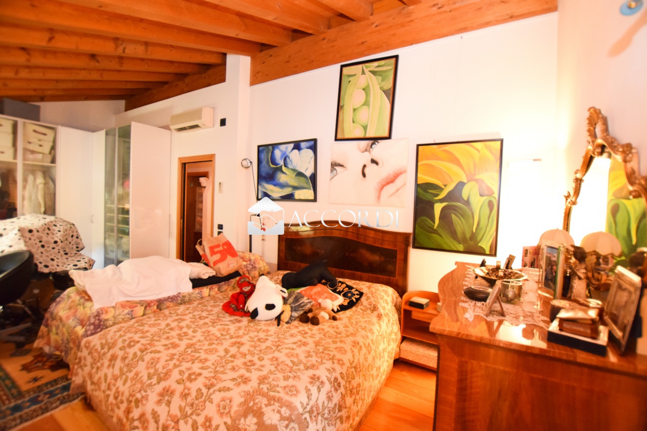 Casa indipendente con giardino a Castelfranco Veneto