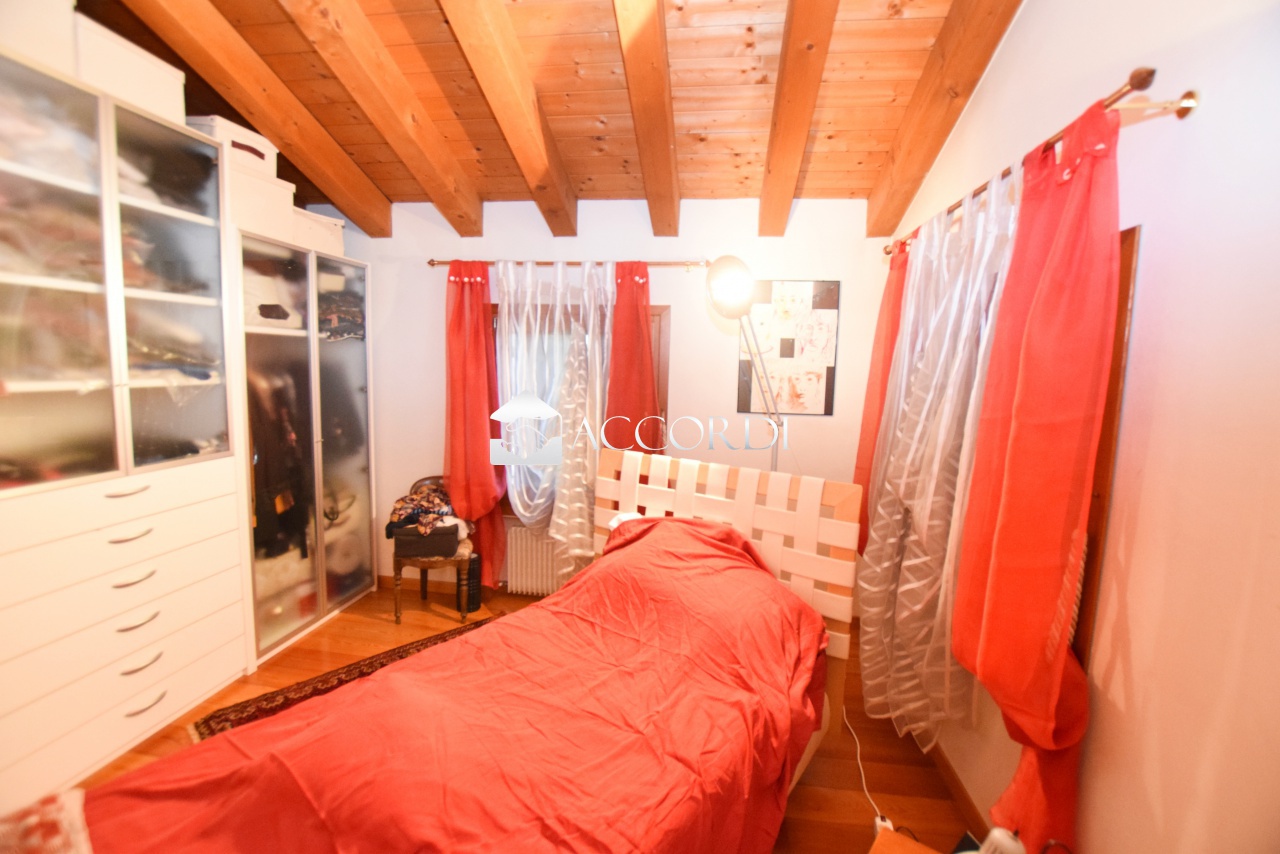 Casa indipendente con giardino a Castelfranco Veneto