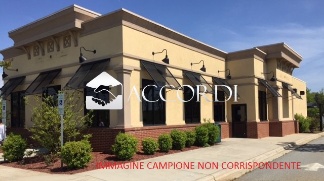 Negozio in vendita a Asolo