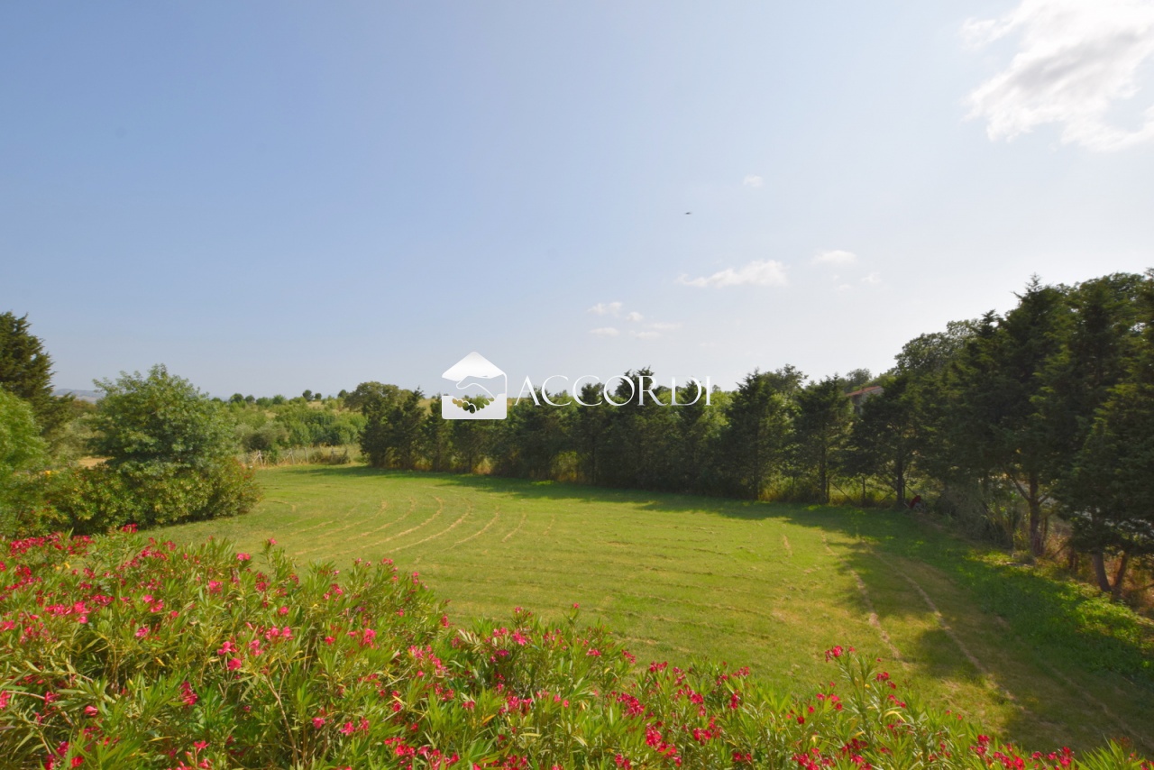 Villa con giardino a Manciano