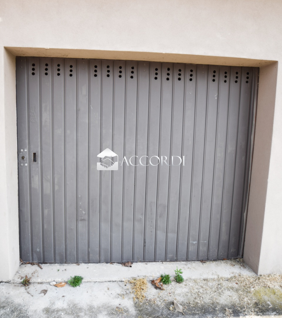 Negozio con terrazzo a Ponzano Veneto