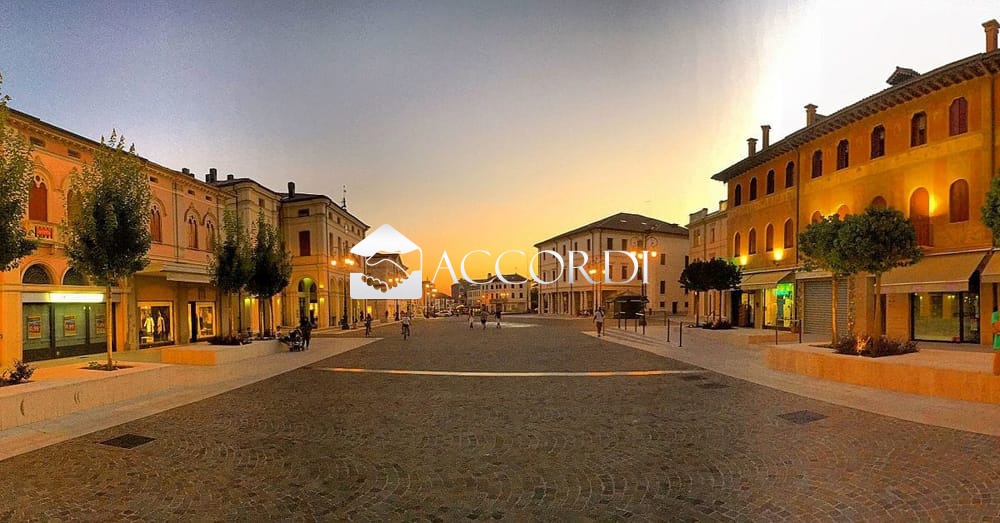 Quadrilocale con box a Montebelluna