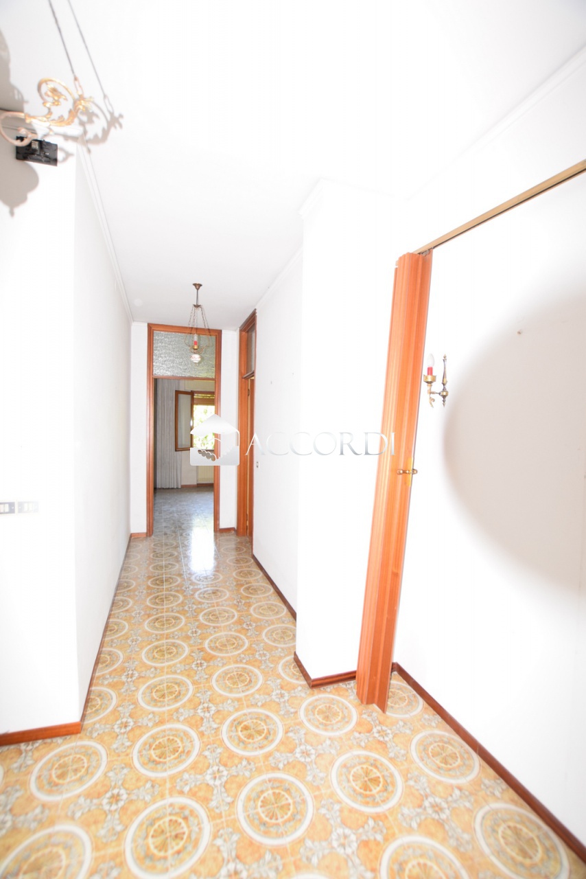 Casa indipendente con giardino a Giavera del Montello