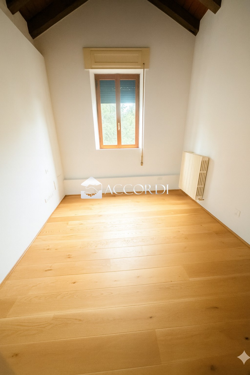 Trilocale con terrazzo a Montebelluna