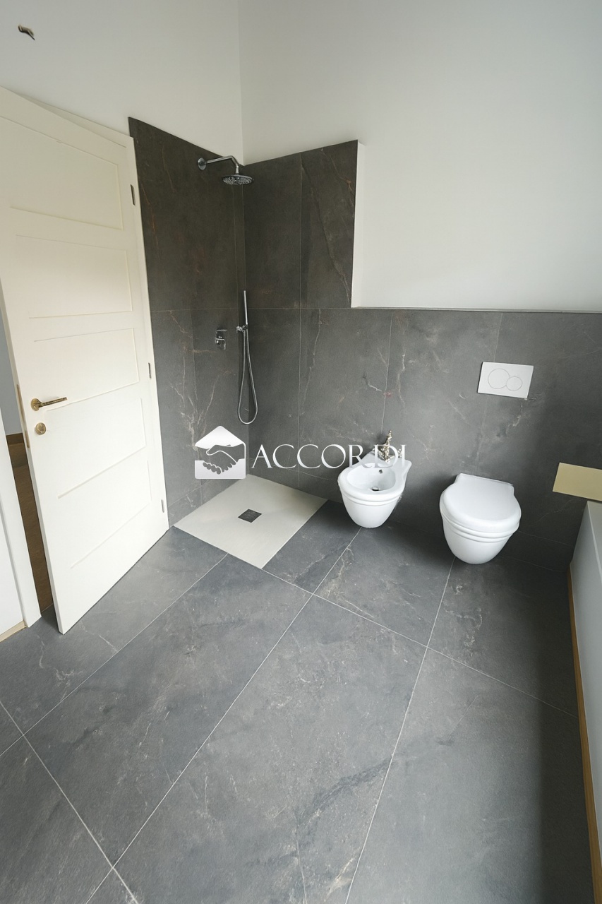 Trilocale con terrazzo a Montebelluna