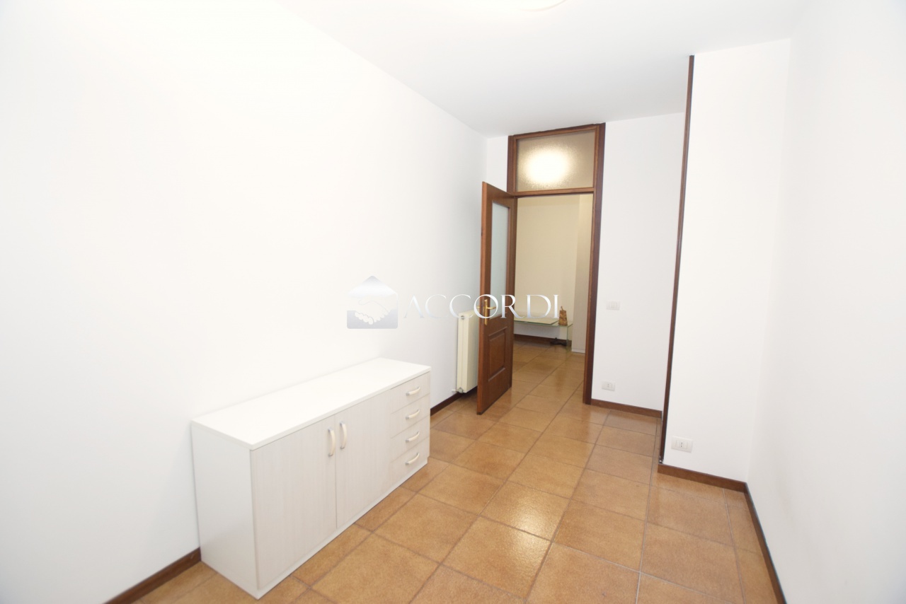 Trilocale in affitto a Montebelluna