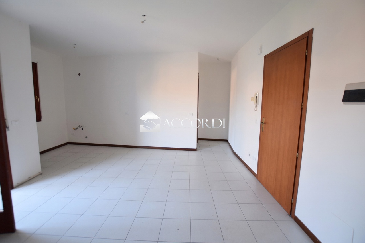 Bilocale con box doppio a Montebelluna