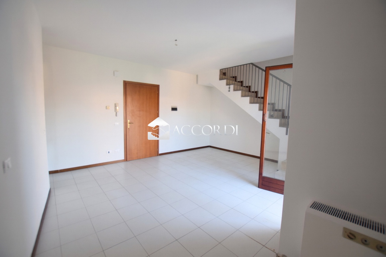 Bilocale con box doppio a Montebelluna