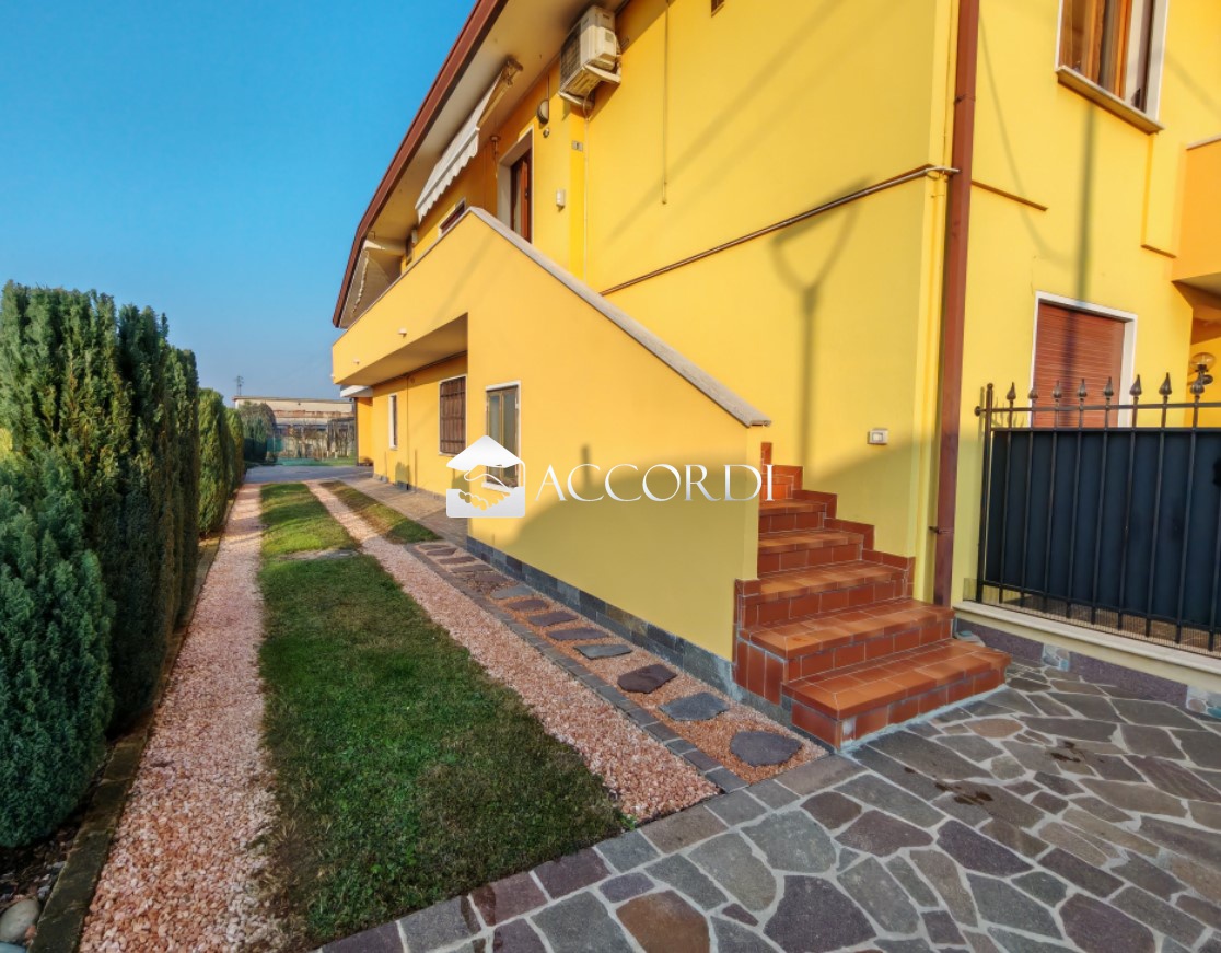 Appartamento con giardino a San Giorgio delle Pertiche