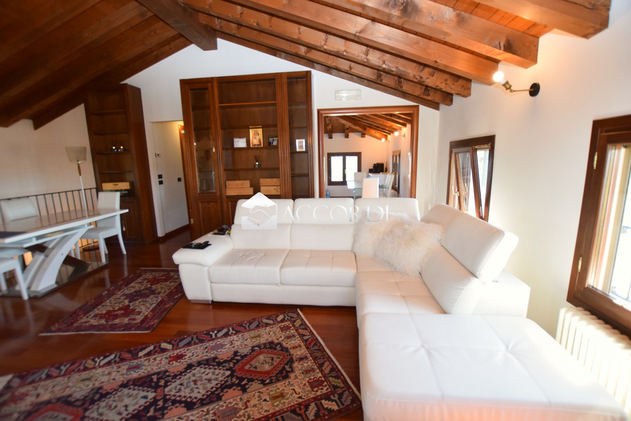 Casa indipendente con giardino a Villorba