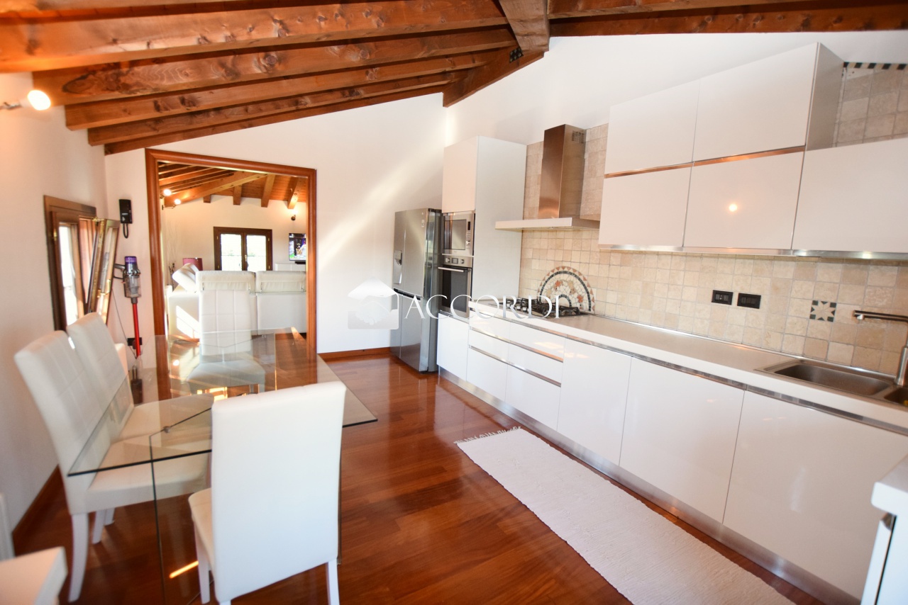 Casa indipendente con giardino a Villorba