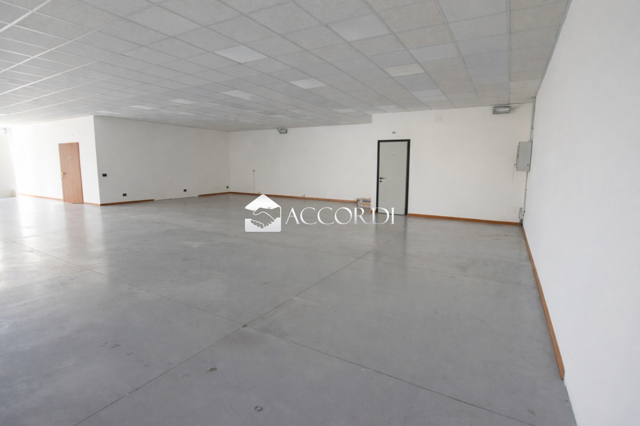 Laboratorio in vendita a Volpago del Montello