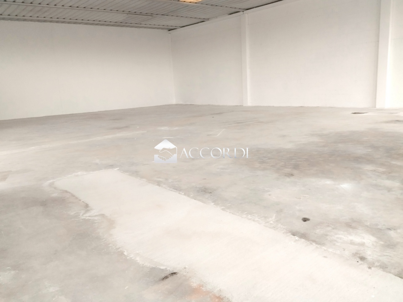 Capannone in vendita a Maser