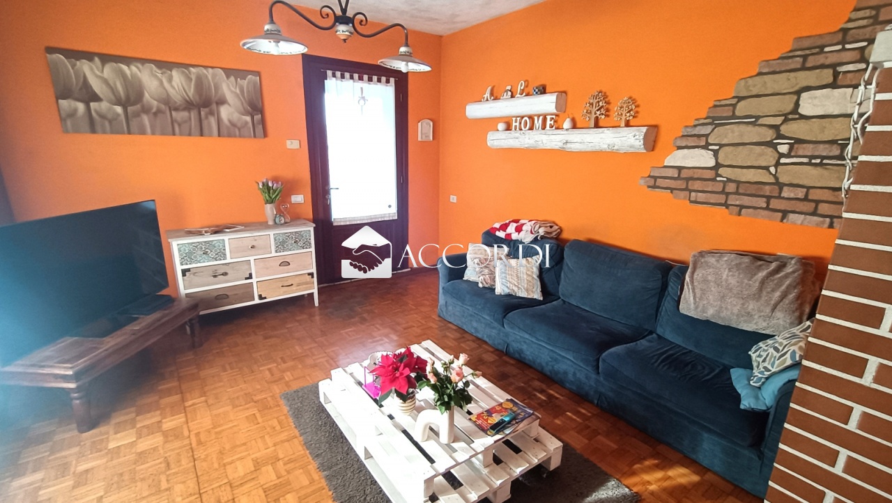 Casa indipendente con giardino a Crocetta del Montello