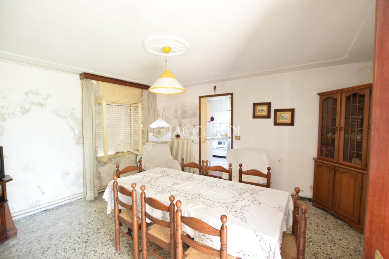 Casa indipendente con giardino a Galliera Veneta