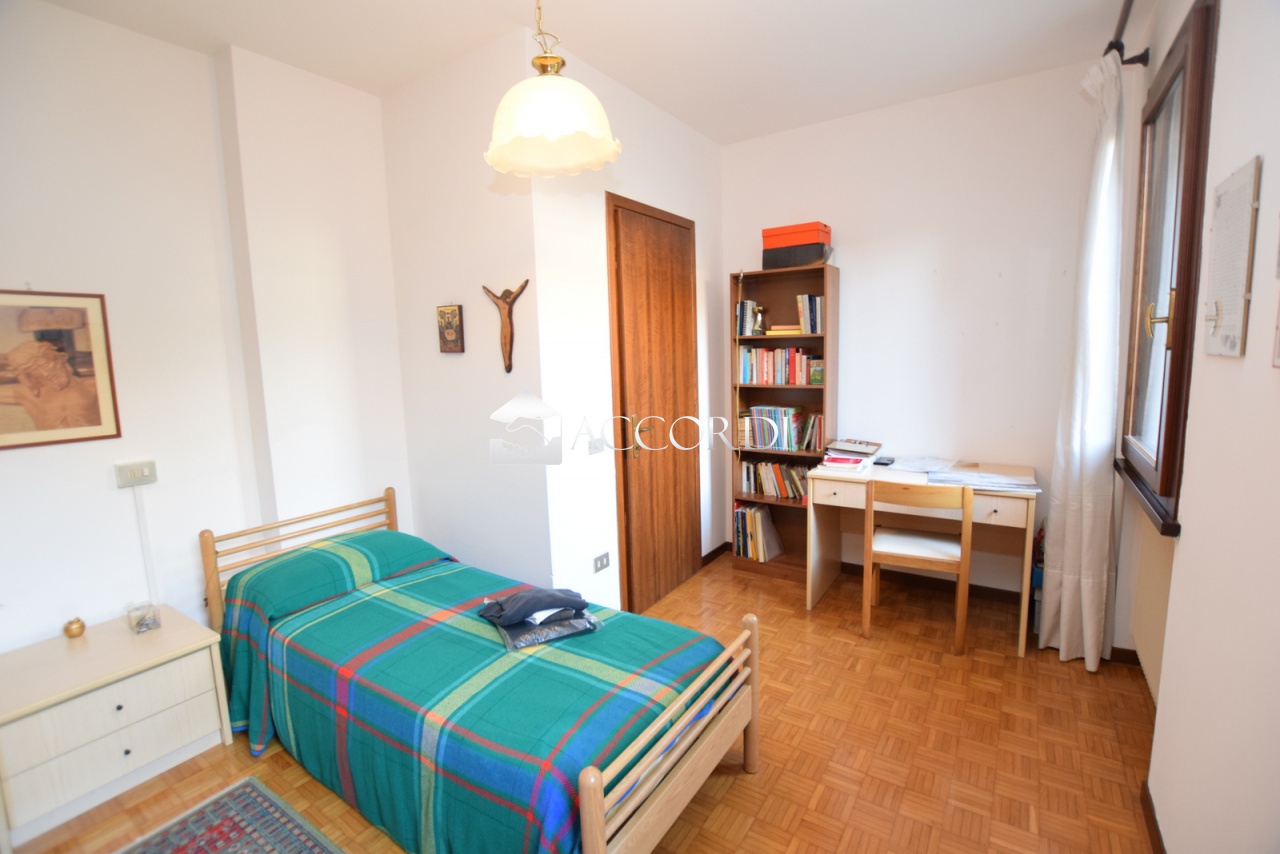 Casa indipendente con giardino a Montebelluna