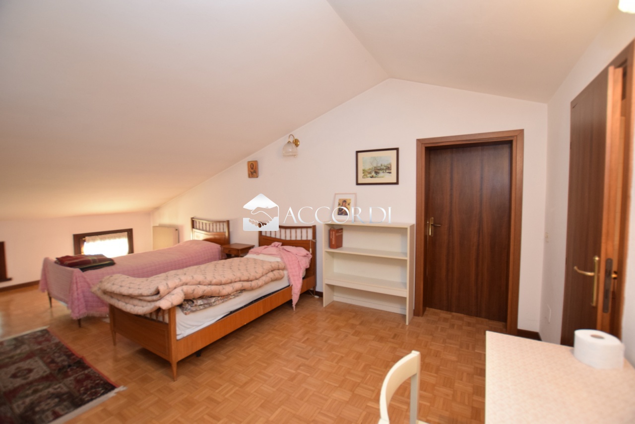 Casa indipendente con giardino a Montebelluna