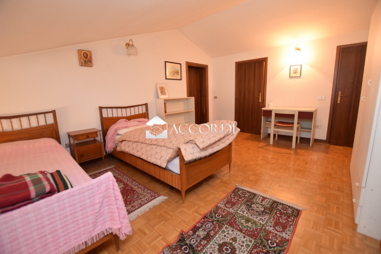 Casa indipendente con giardino a Montebelluna