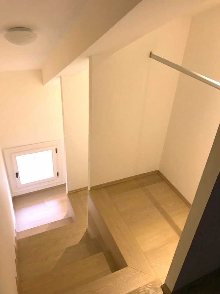 Trilocale arredato in affitto a Trevignano