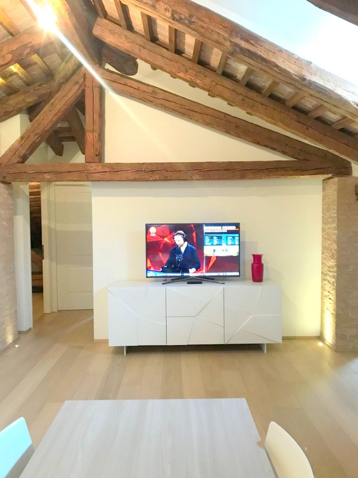 Trilocale arredato in affitto a Trevignano