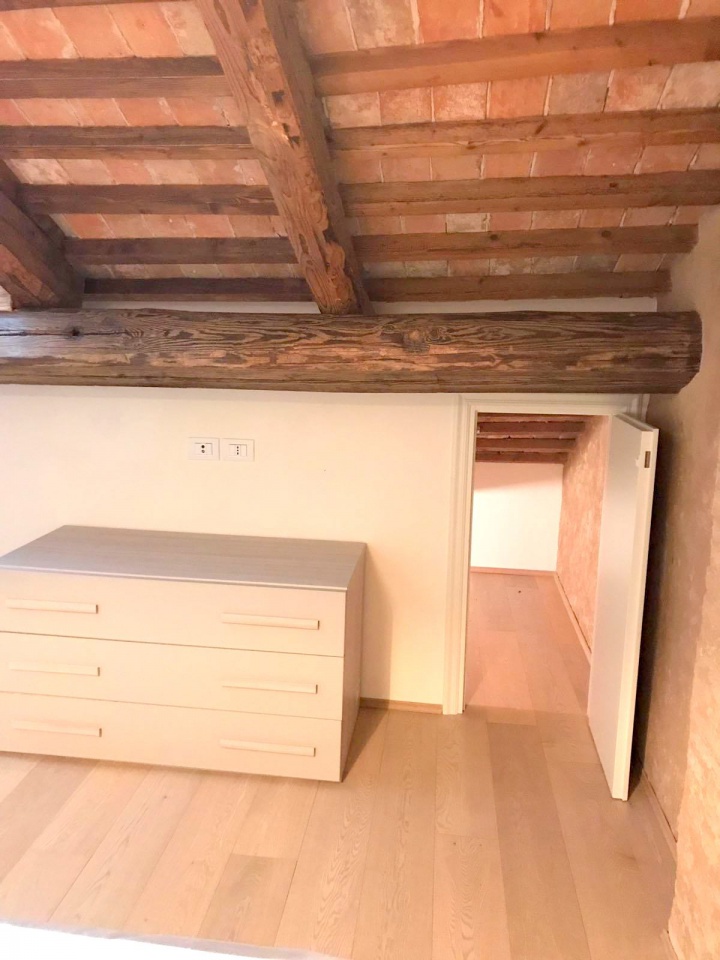 Trilocale arredato in affitto a Trevignano