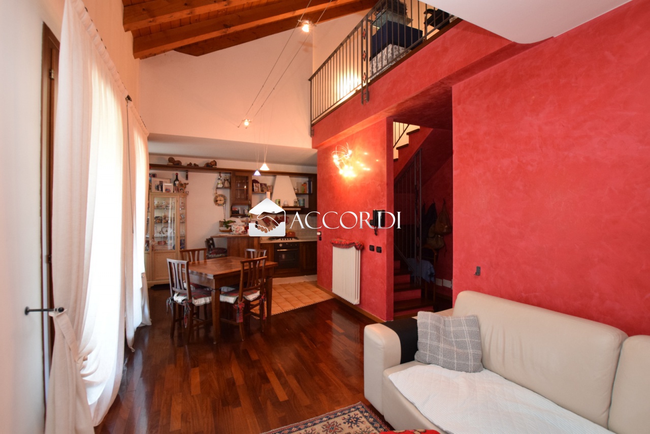 Appartamento con terrazzo a Trevignano