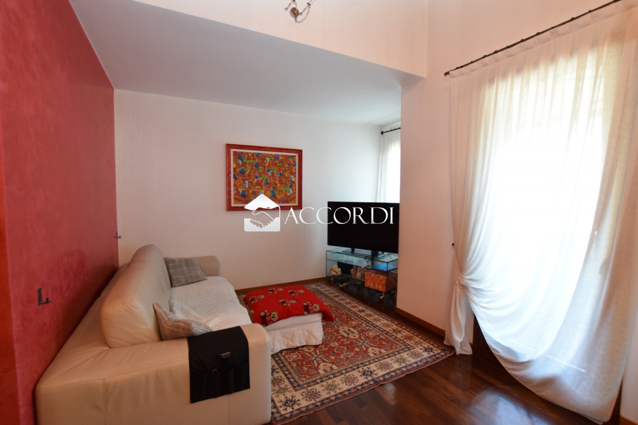 Appartamento con terrazzo a Trevignano