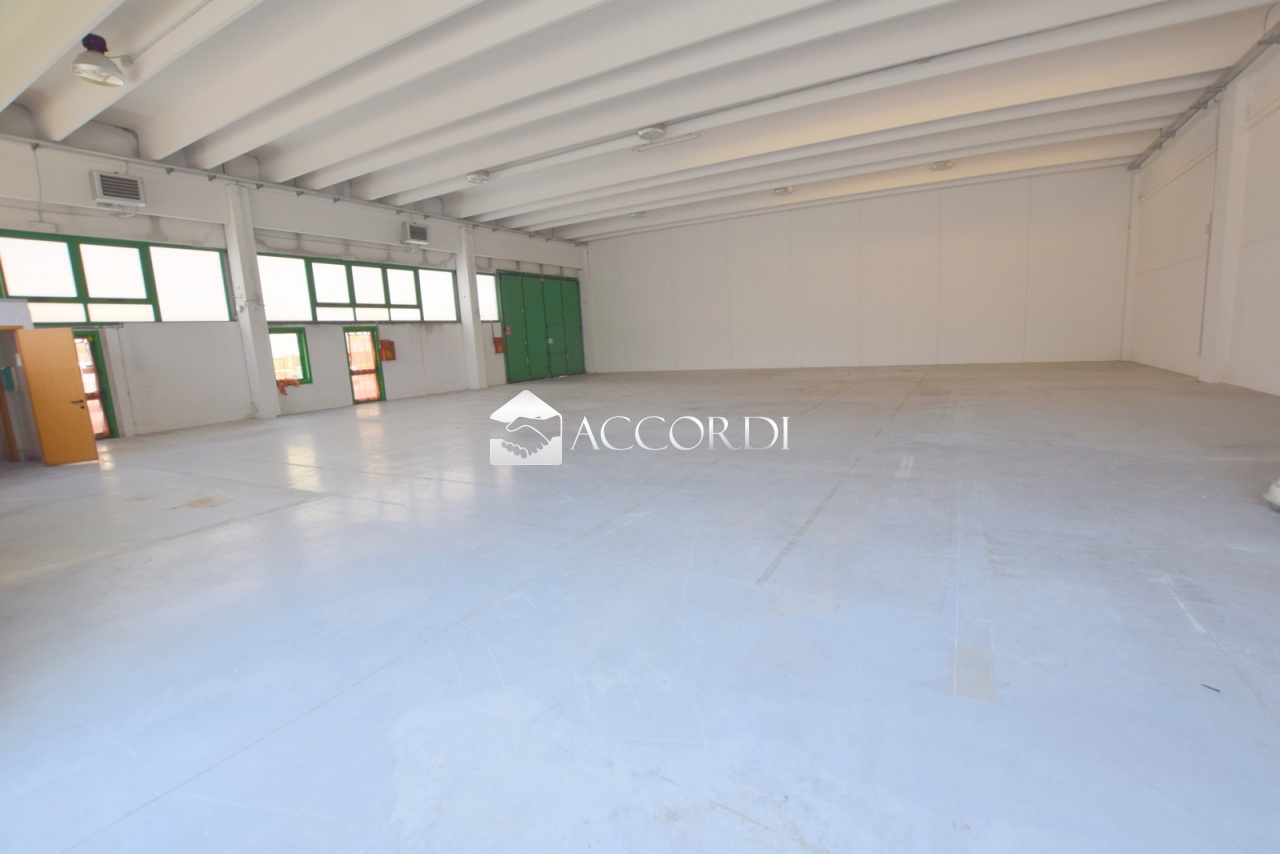 Capannone in affitto a Fonzaso