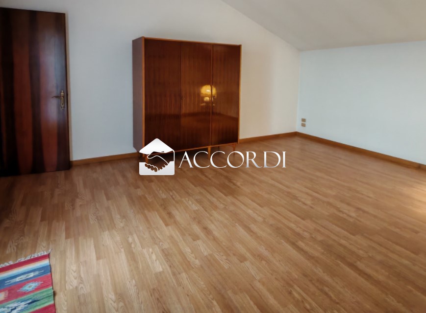 Casa indipendente con giardino a Caerano di San Marco