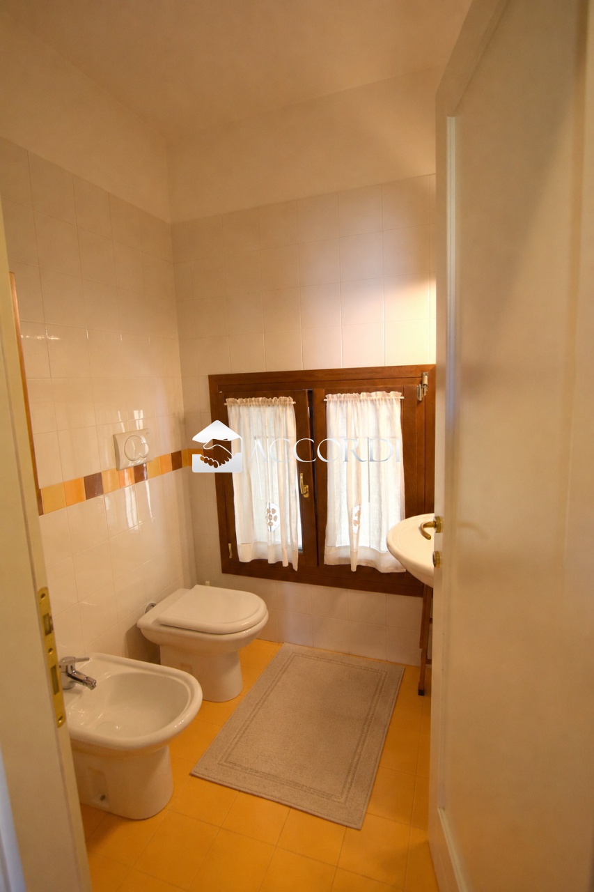 Trilocale con terrazzo a Montebelluna