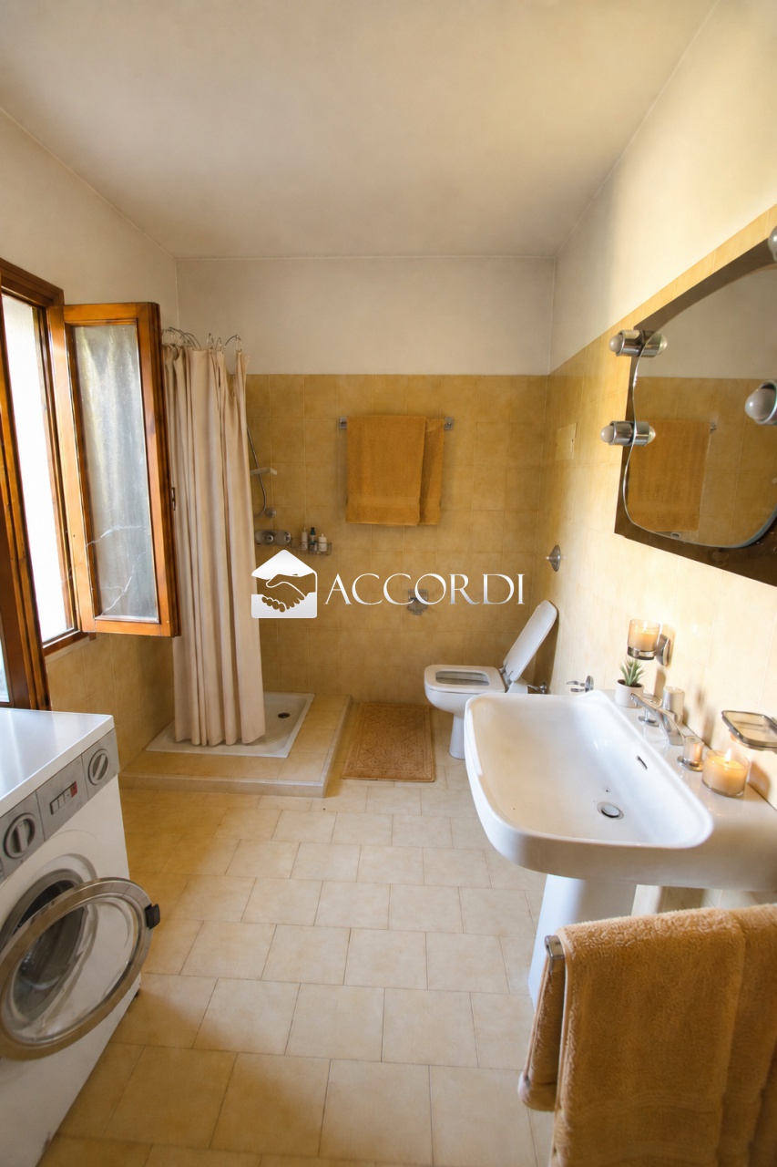 Casa indipendente con giardino a Trevignano
