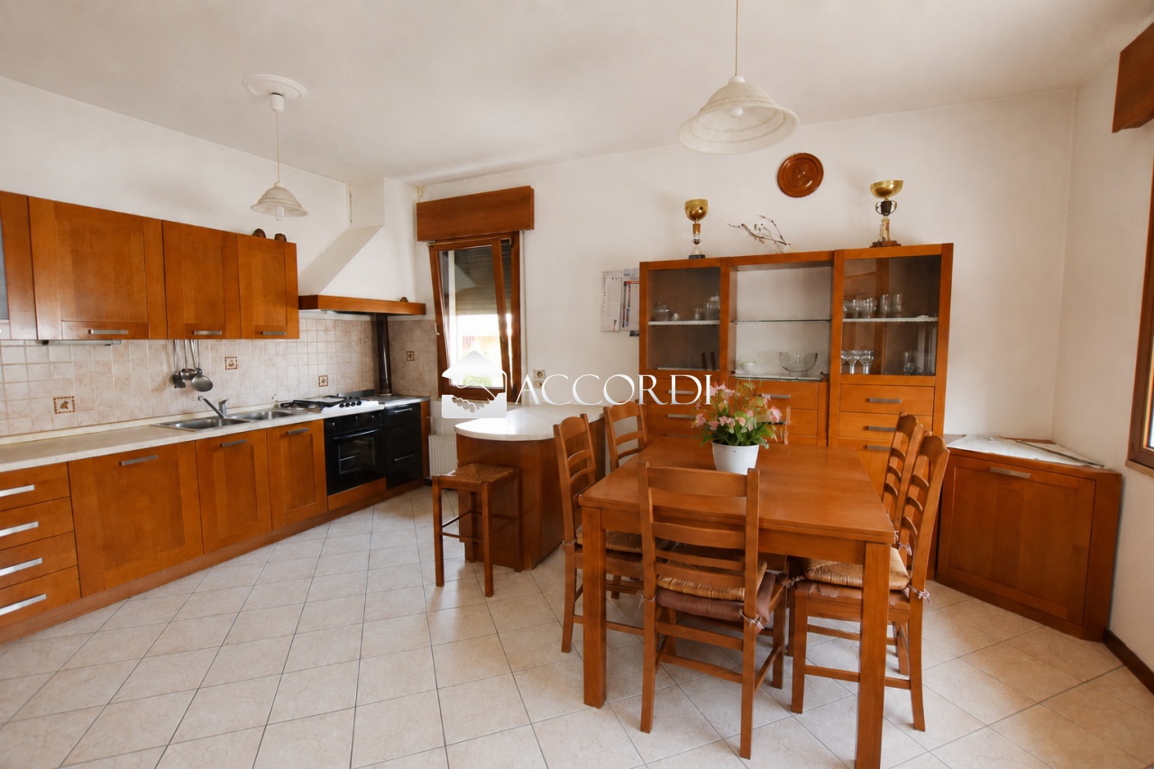 Casa indipendente con giardino a Montebelluna
