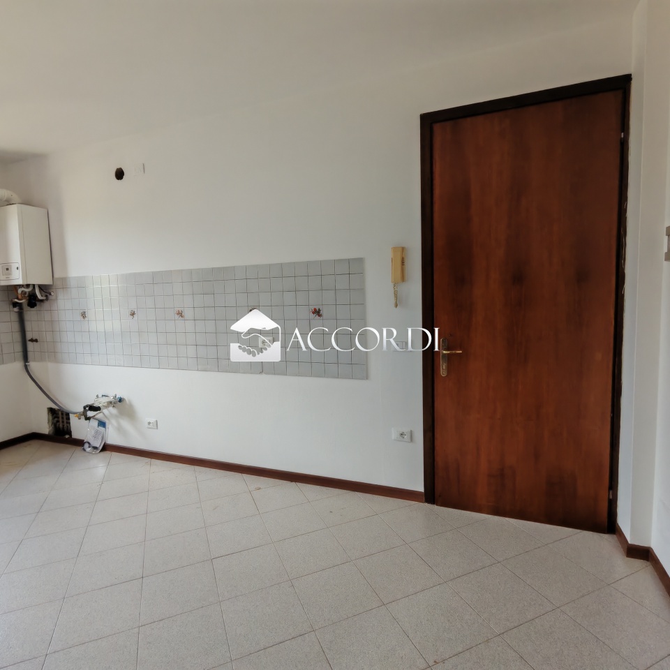 Bilocale con box a Asolo