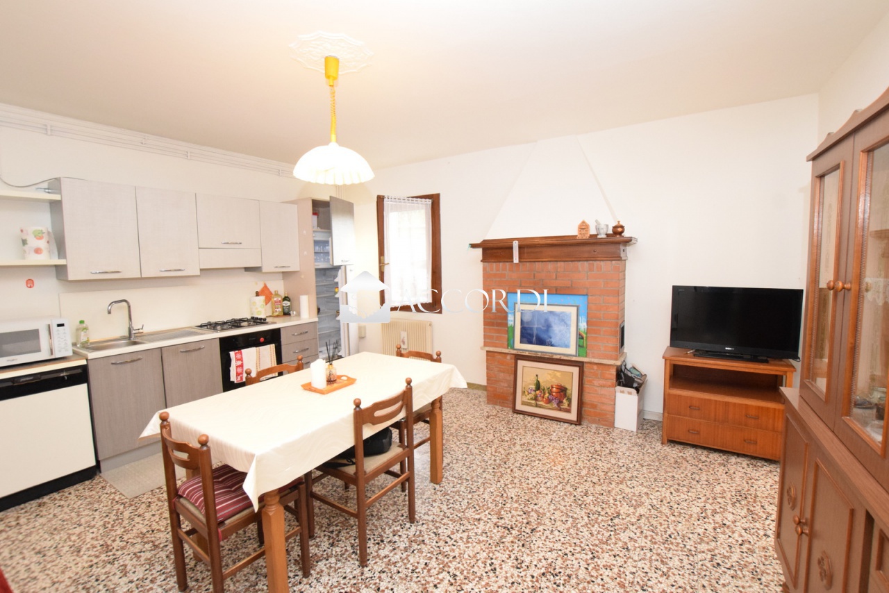 Casa indipendente in vendita a Volpago del Montello