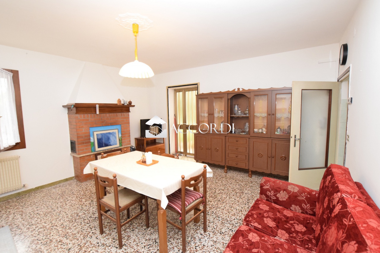 Casa indipendente in vendita a Volpago del Montello