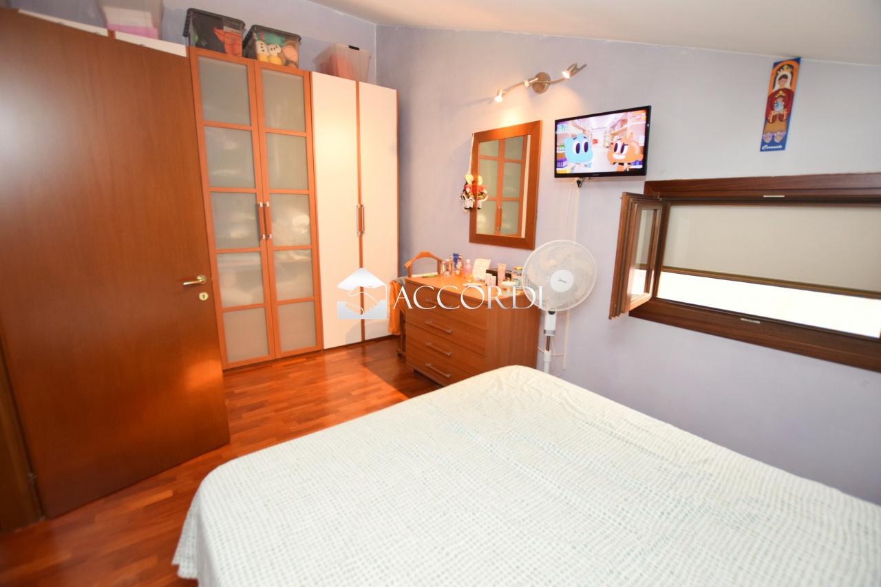 Casa indipendente con giardino a Povegliano