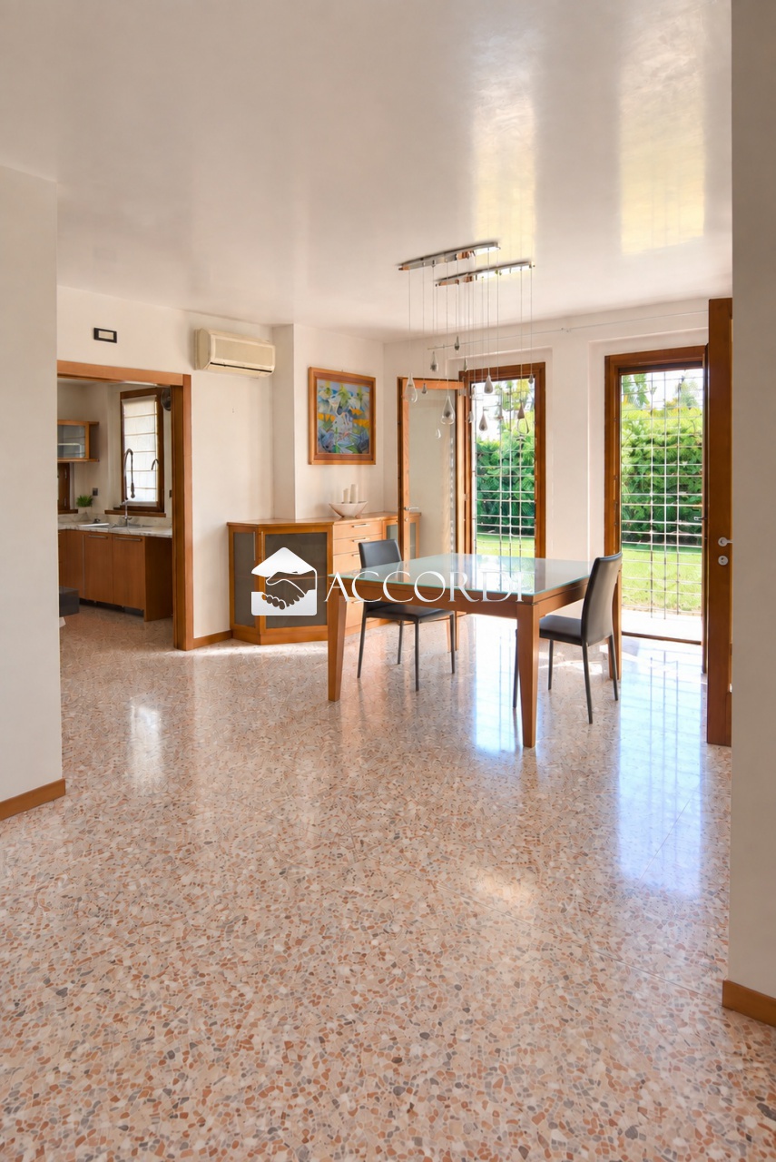 Villa con giardino a Montebelluna