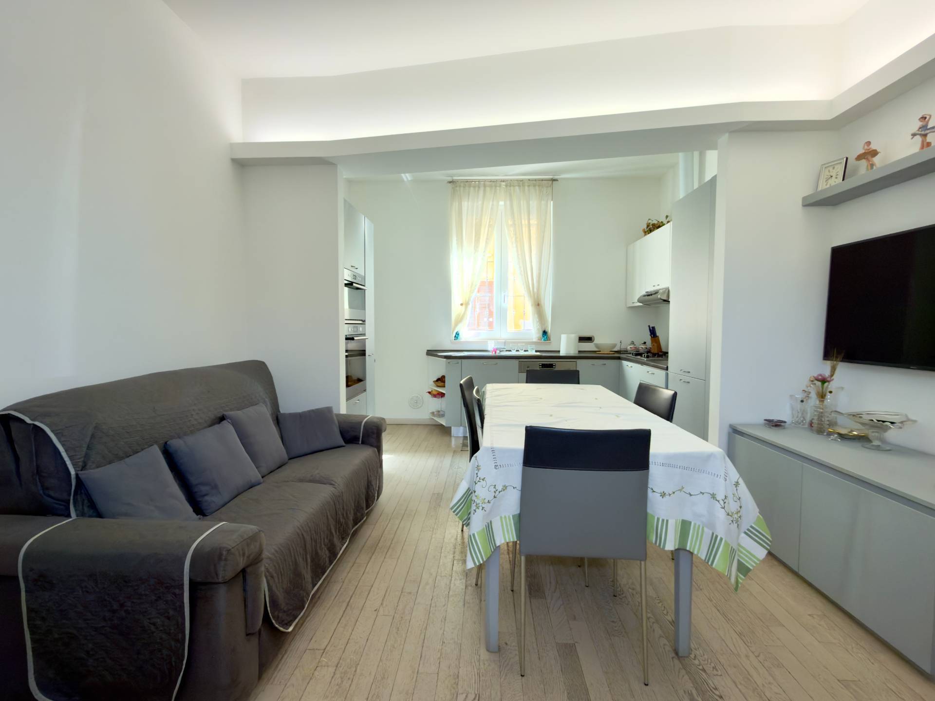 Appartamento in vendita a Seveso, Baruccana