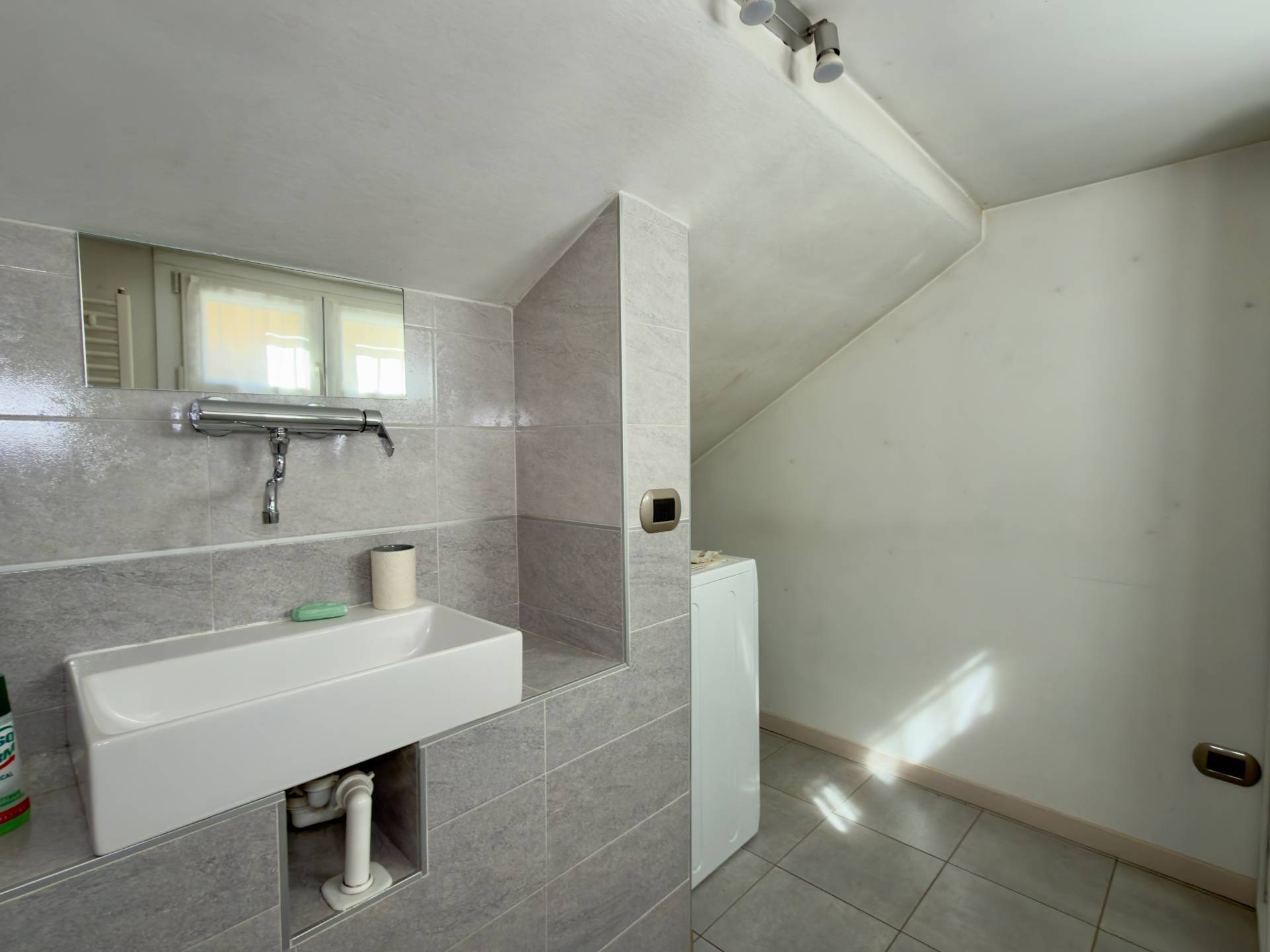 Appartamento in vendita a Seveso, Baruccana