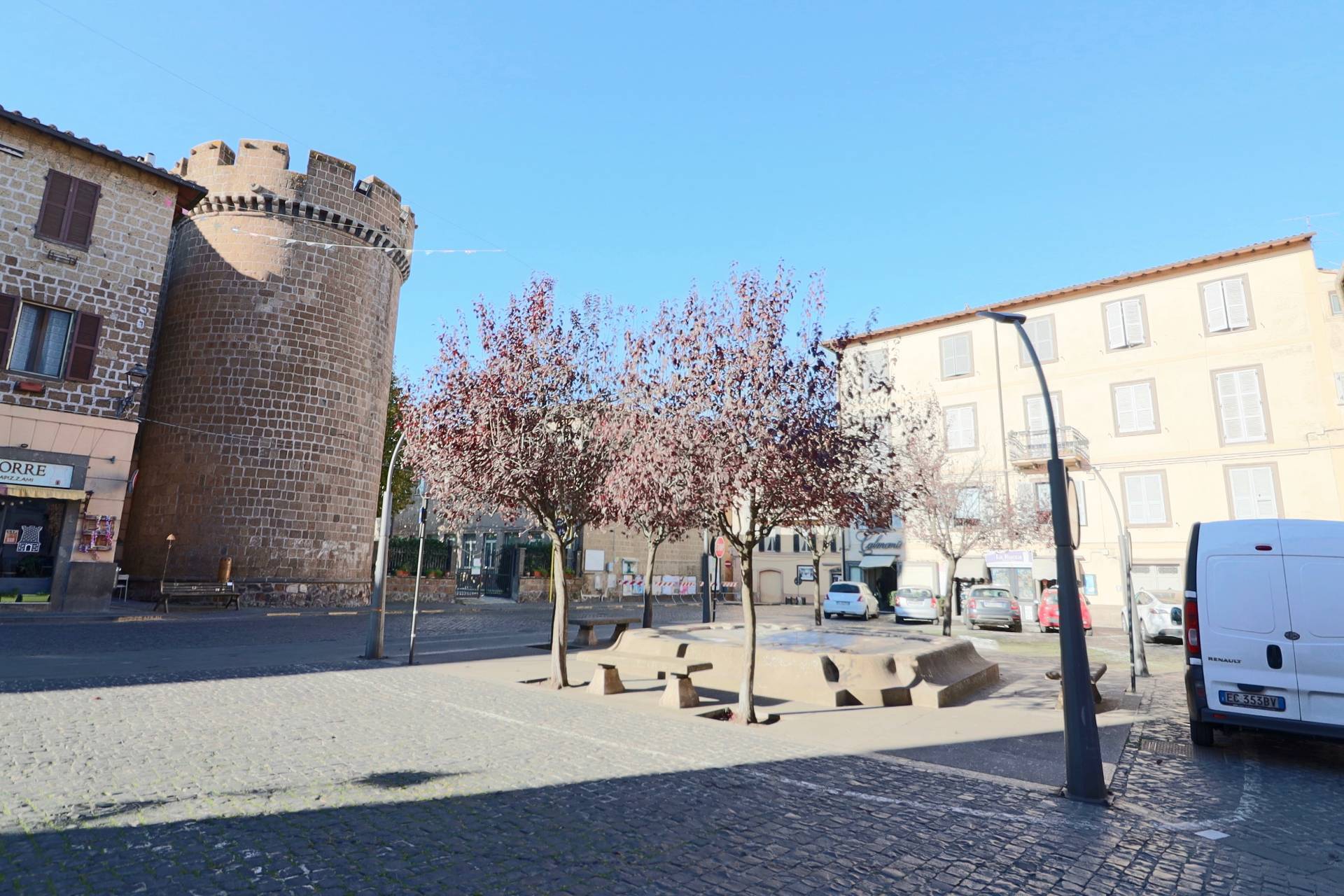 Appartamento indipendente in vendita a Vetralla