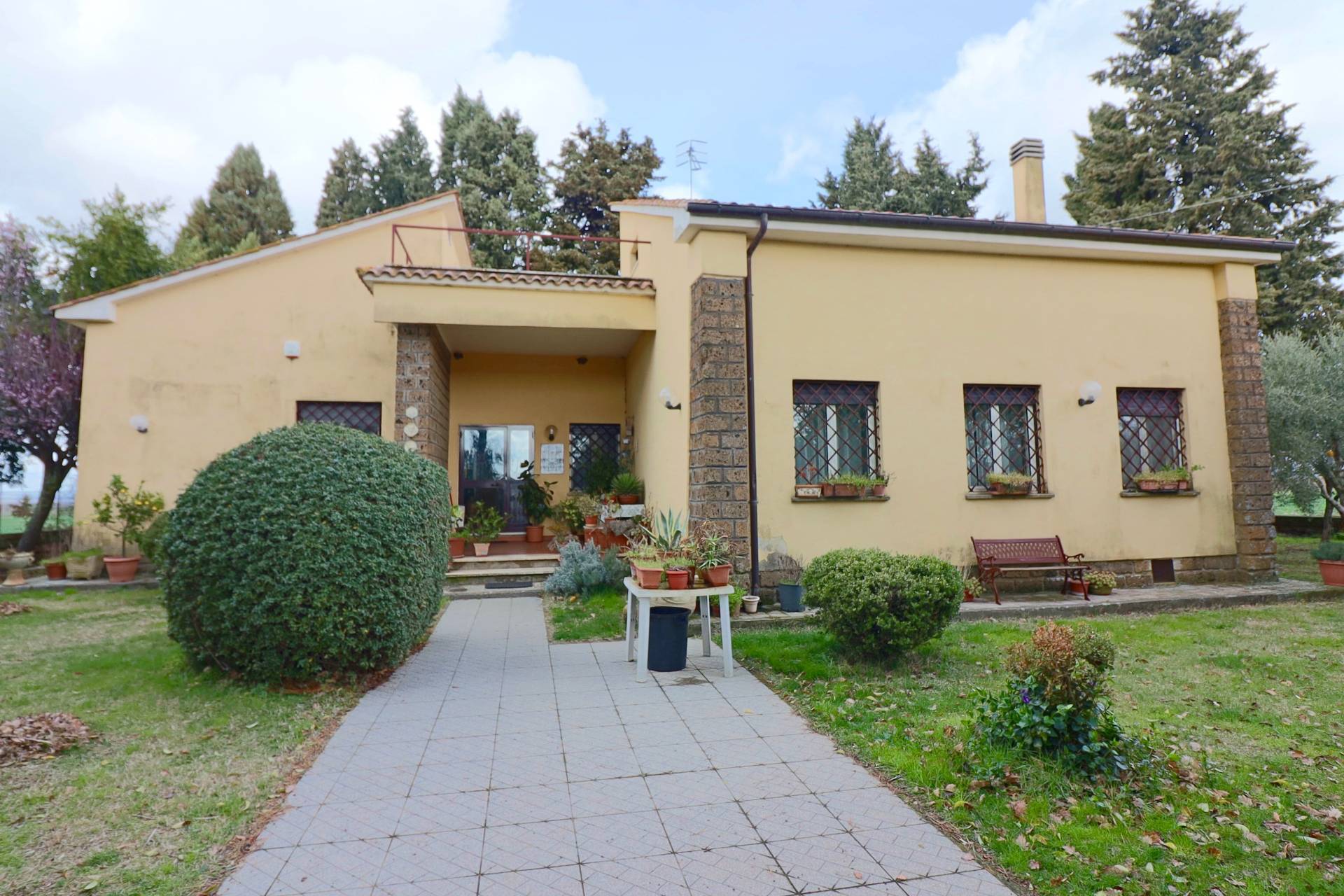Villa in vendita a Vetralla