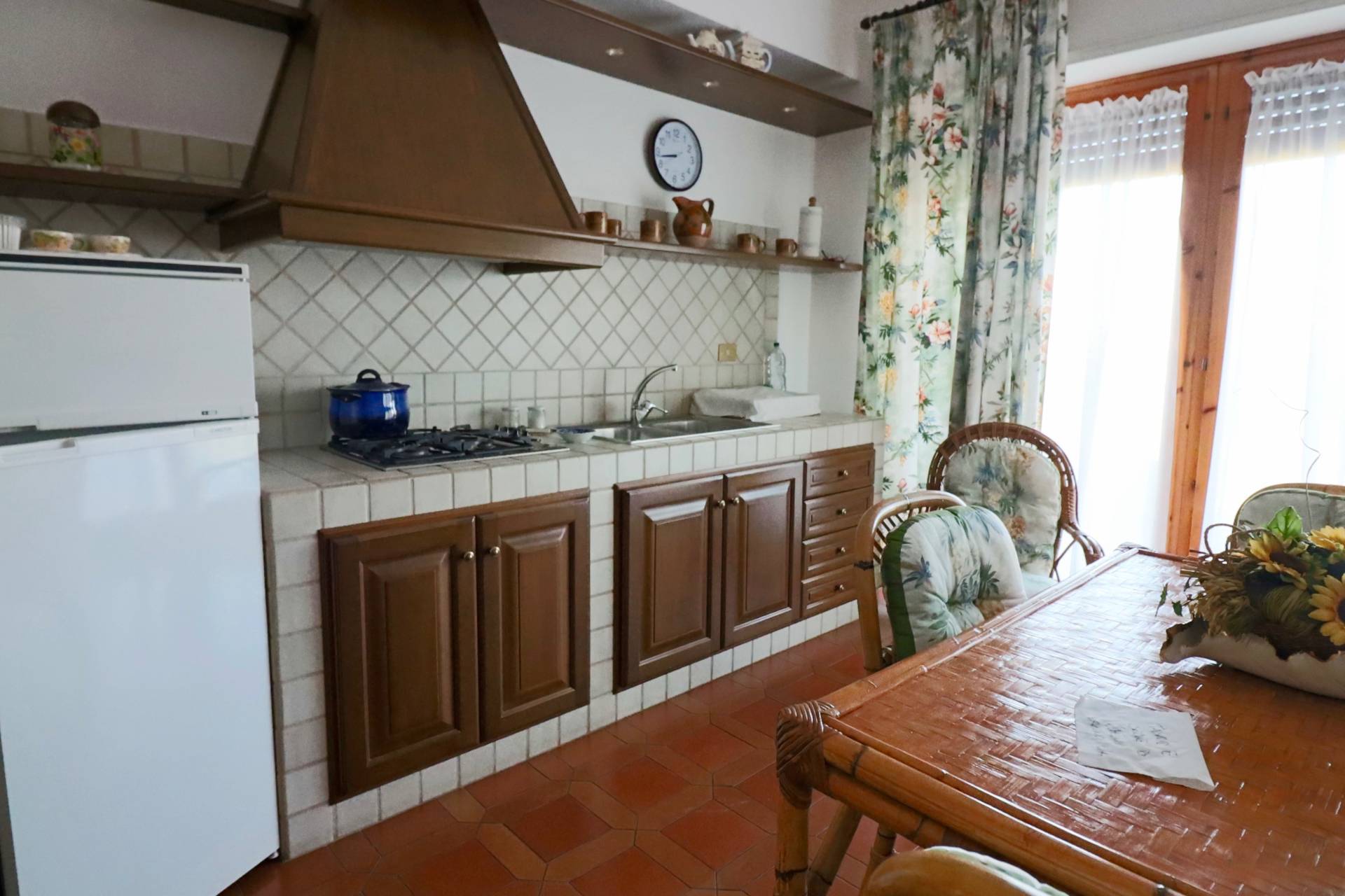 Appartamento in vendita a Ronciglione, semi-centrale