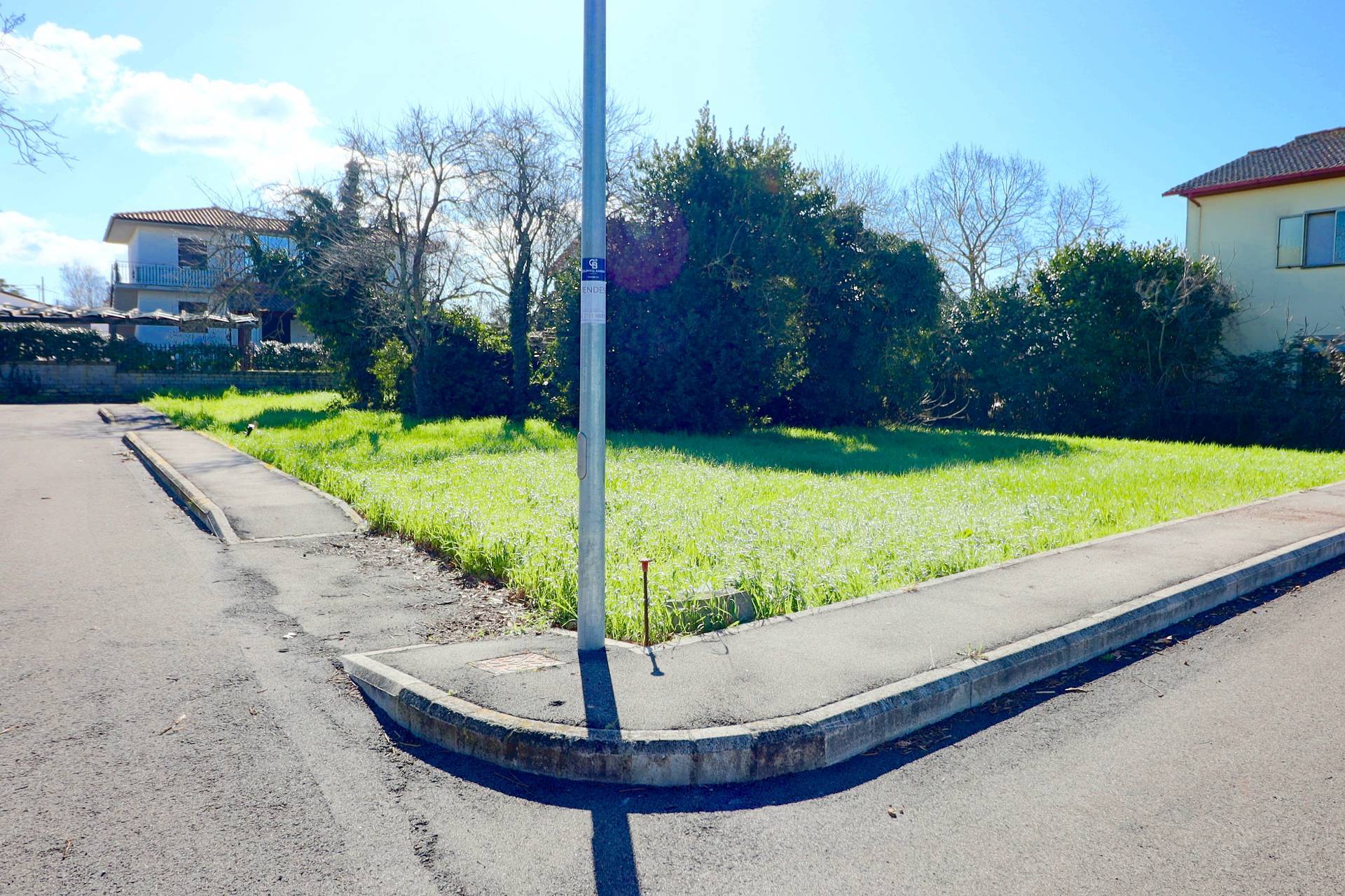 Terreno residenziale in vendita a Vetralla, Giardino