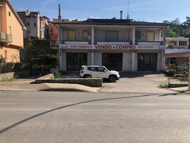 Magazzino in vendita a Vetralla