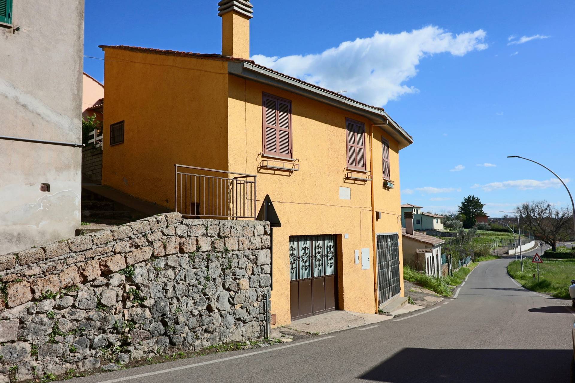 Casa singola in vendita a Vetralla, Tre Croci