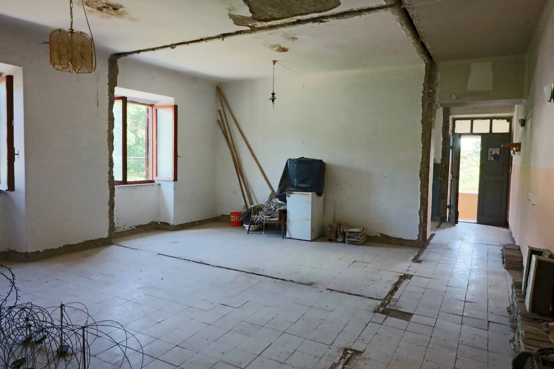 Appartamento indipendente in vendita a Vetralla, Tre Croci