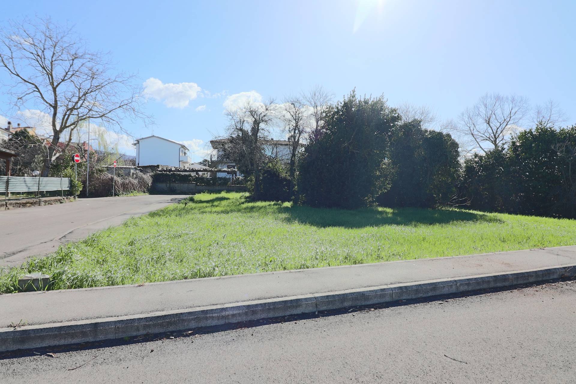 Terreno residenziale in vendita a Vetralla, Giardino