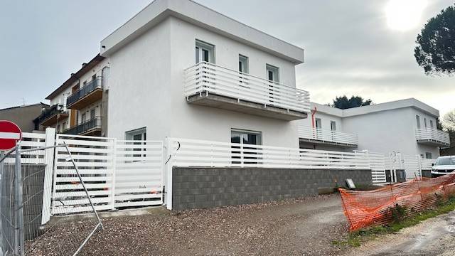 Villetta a schiera in vendita a Vetralla, Cura