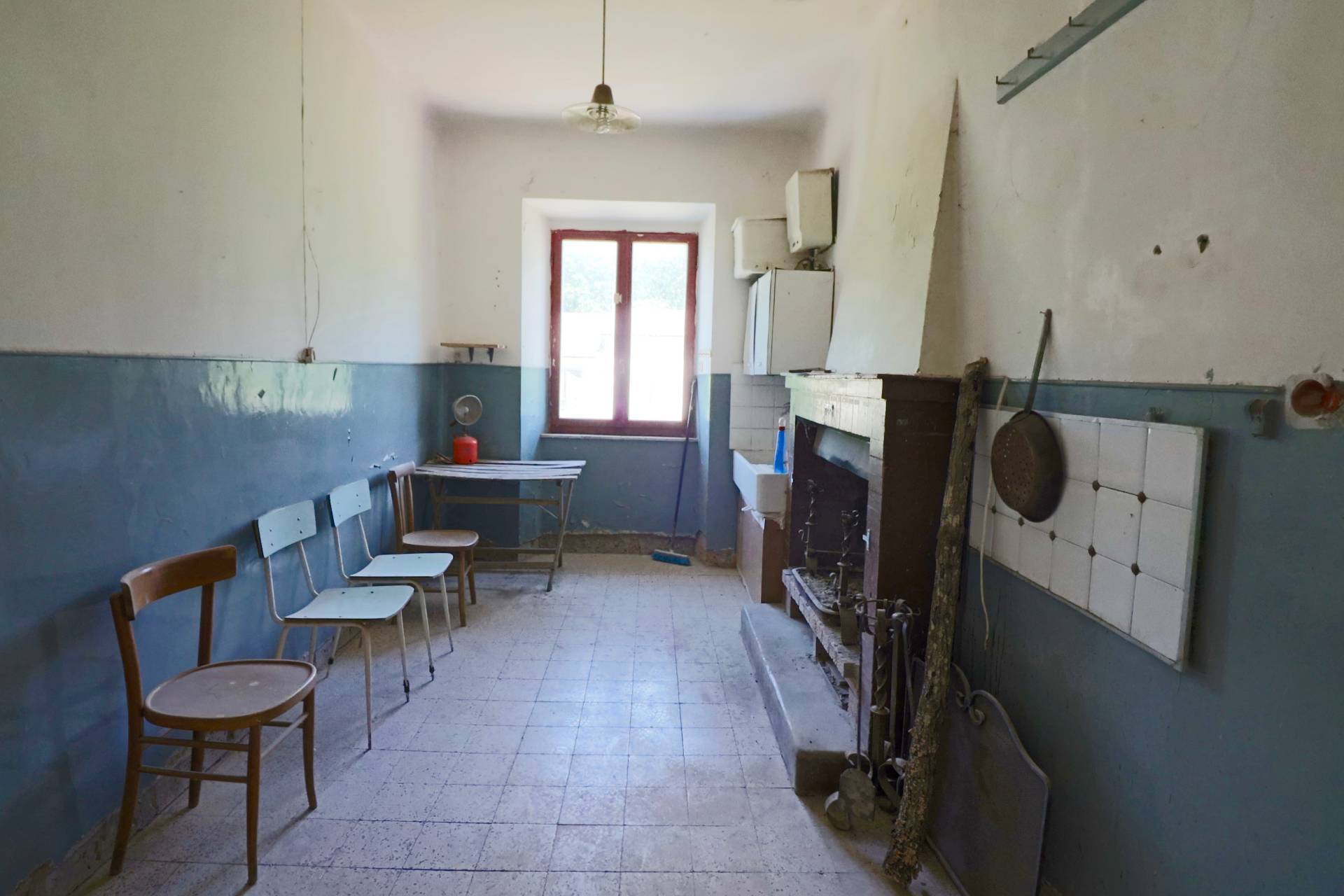 Appartamento indipendente in vendita a Vetralla, Tre Croci